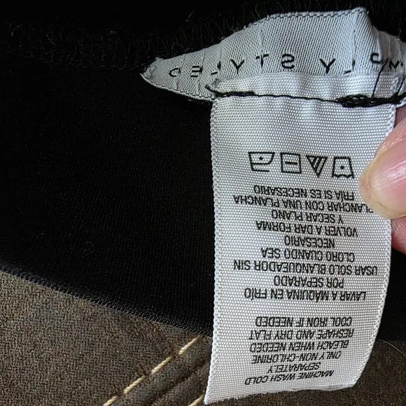 ** Sears Simply Styled Black Garment - Picture 6 of 6